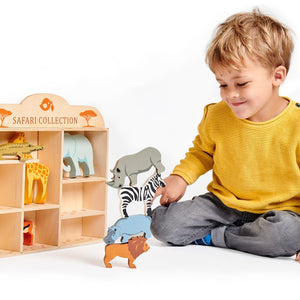 8 Safari Animals Shelf Set